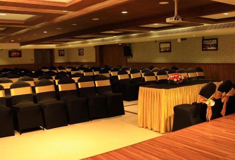 צימר Yash International