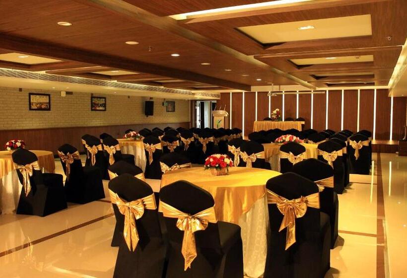 צימר Yash International