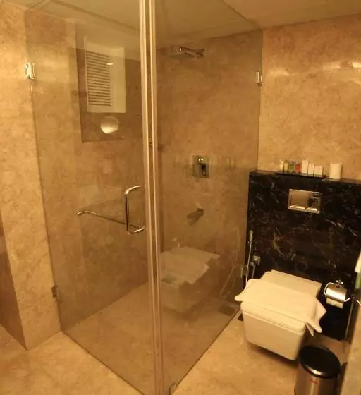 ベッドアンドブレックファースト Yash International