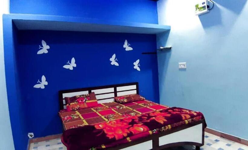 Blue Eye Backpackers Hostel