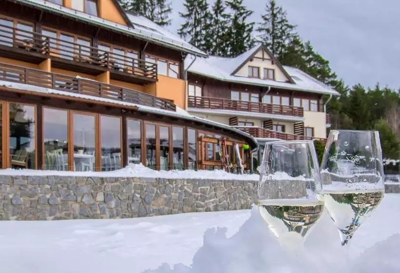 ホテル Slunečná Louka