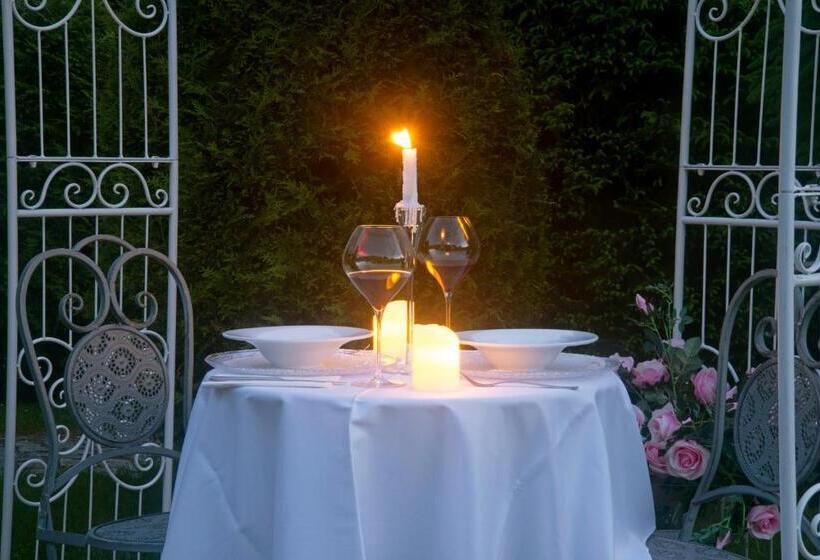 Hotel Slunečná Louka