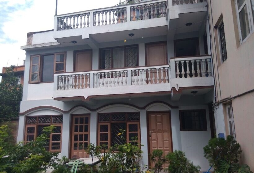 پانسیون Big Bell Guest House