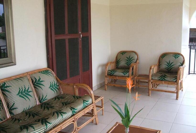 Pensão Charis Home Services