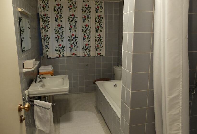 פנסיון Villa Sawallisch