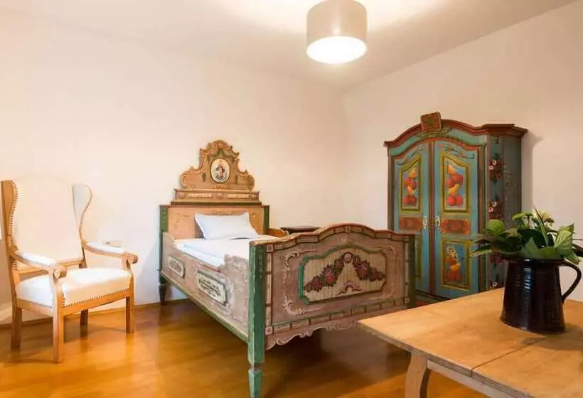 ペンション Villa Sawallisch