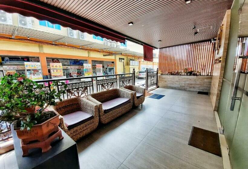 בית מלון כפרי Namii