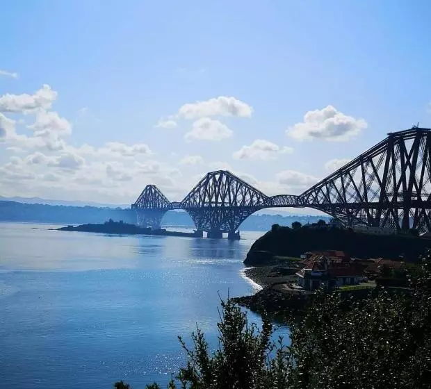 Aamiaismajoitus (B&B) Bay And Bridge