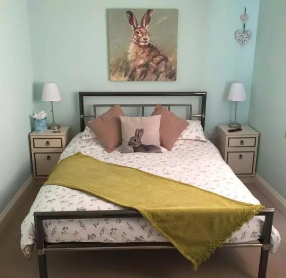 Graceland Farm B&b