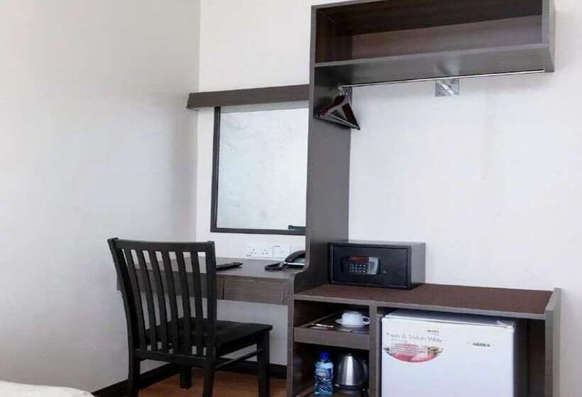 Nsey Hotel & Apartments