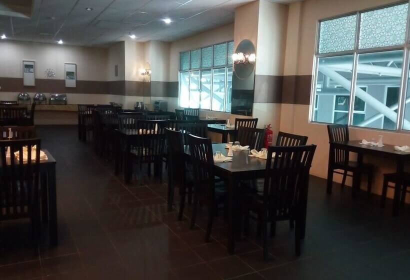 Nsey Hotel & Apartments