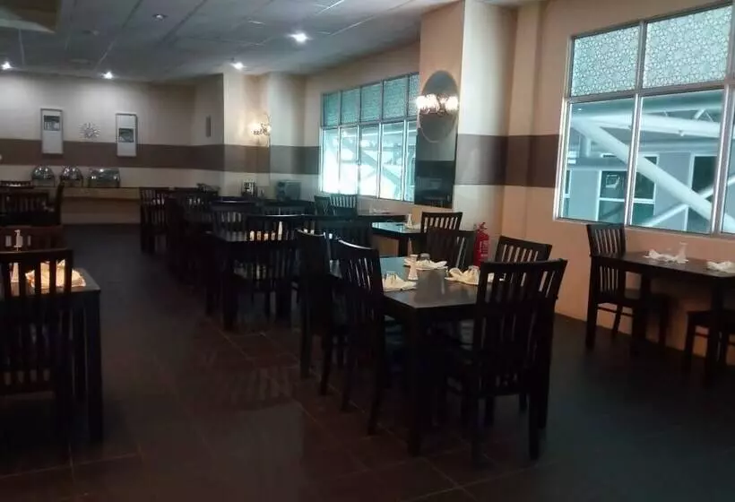 Nsey Hotel & Apartments