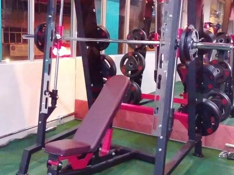 Nsey Hotel & Apartments