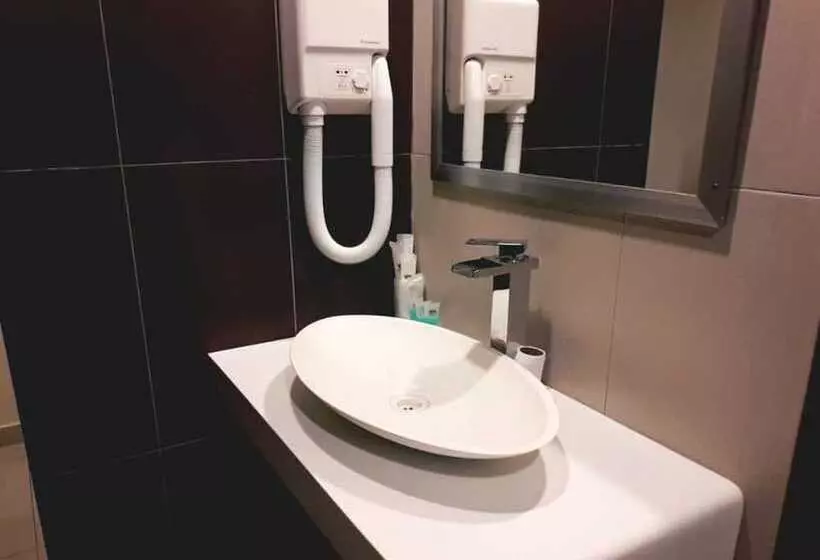 Nsey Hotel & Apartments