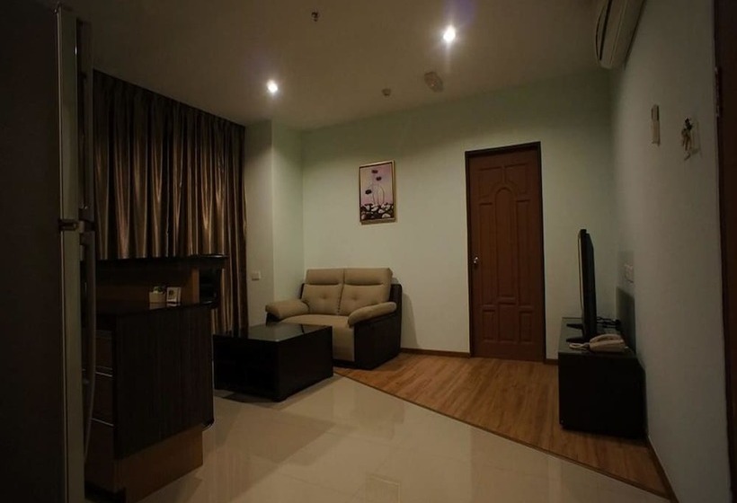 Nsey Hotel & Apartments