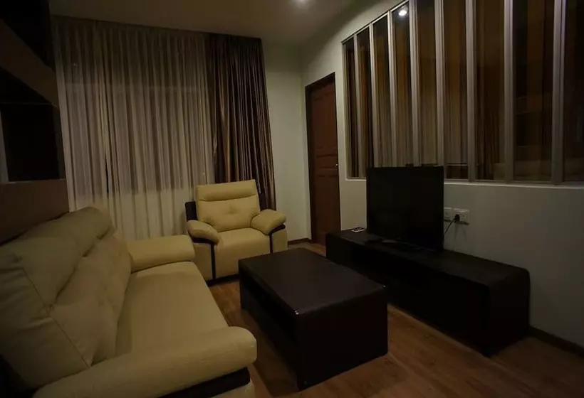 Nsey Hotel & Apartments