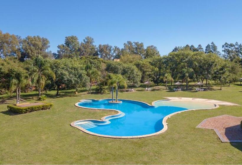 Solares De La Laguna