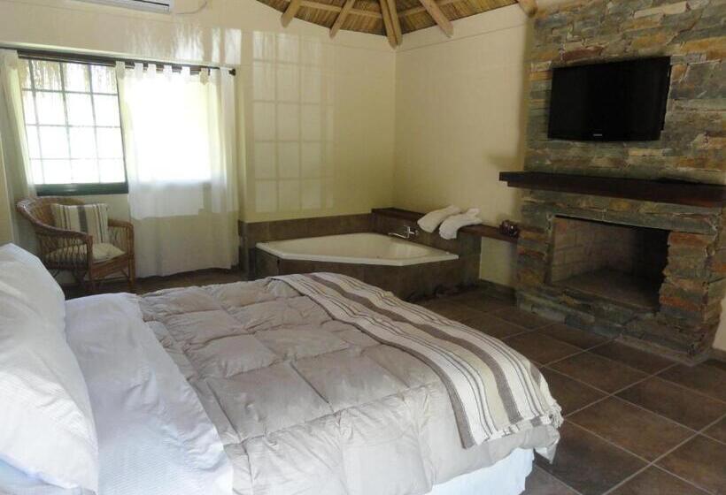 Solares De La Laguna