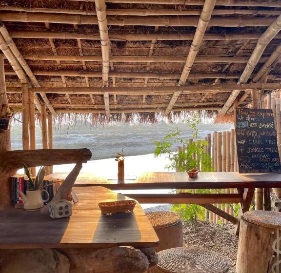 هاستل Happy Lemon Tree Lodge