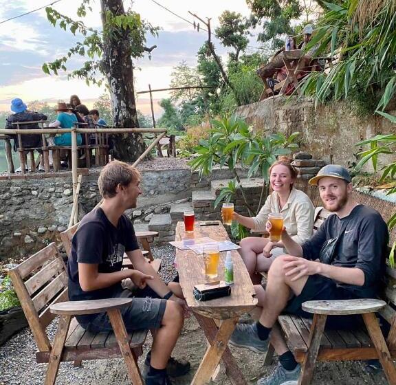 هاستل Happy Lemon Tree Lodge