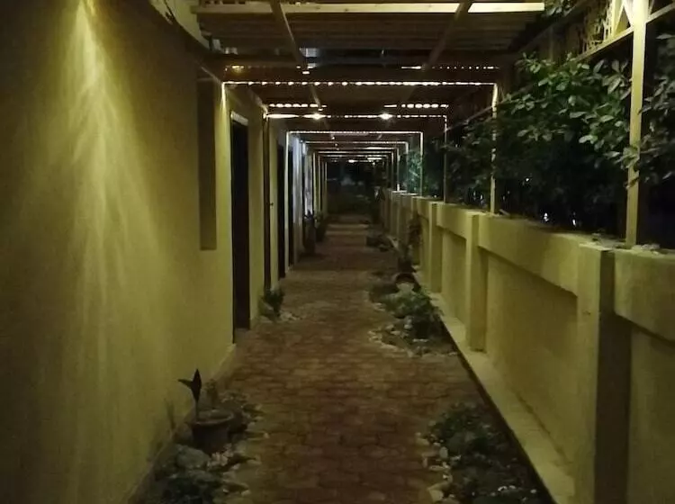 هتل Cordoba Suites