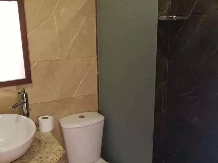 هتل Cordoba Suites