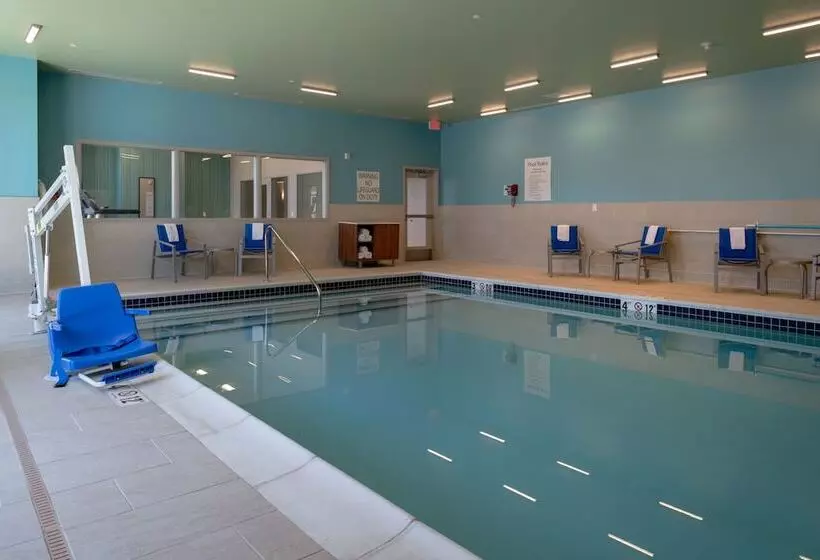 Hotelli Holiday Inn Express & Suites   Tulsa Downtown   Arts District, An Ihg