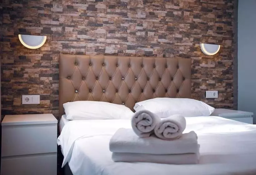Arkem Hotel 3