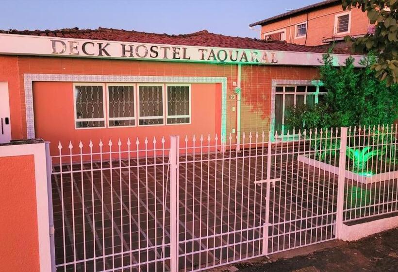 Deck Hostel Taquaral