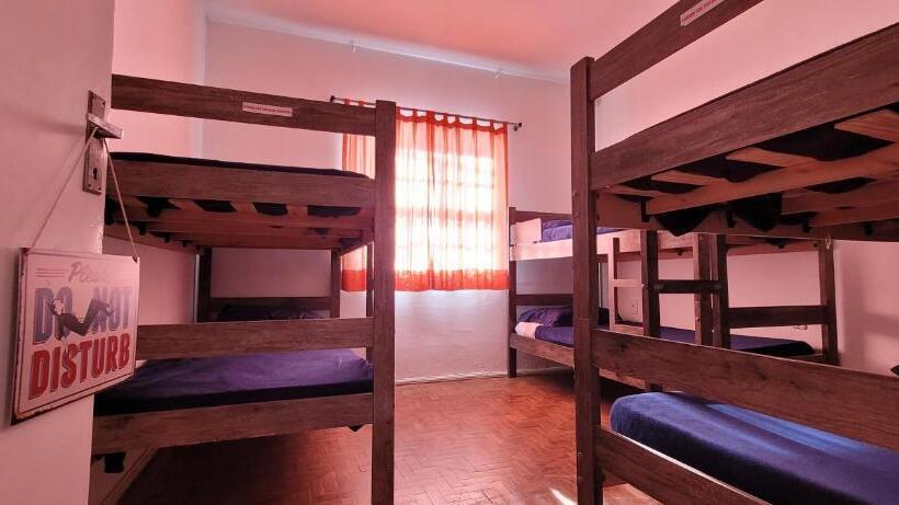 Deck Hostel Taquaral