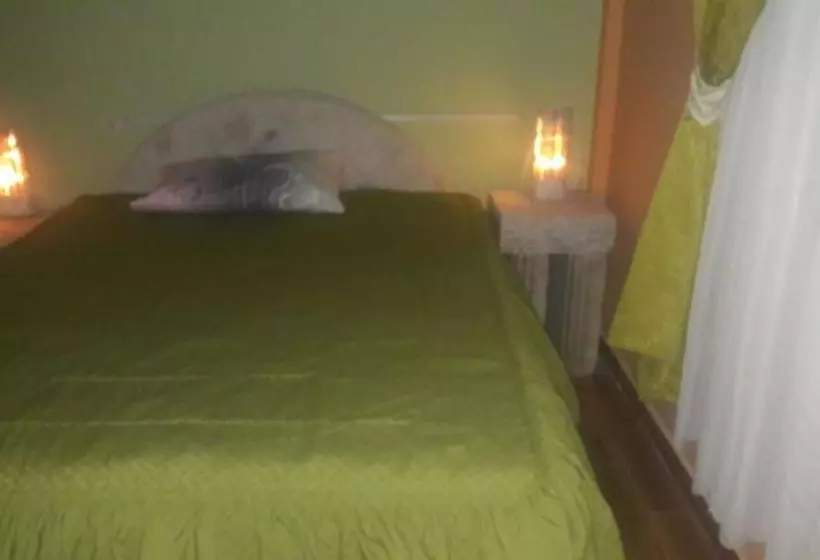 پانسیون Eucalyptus Uyuni