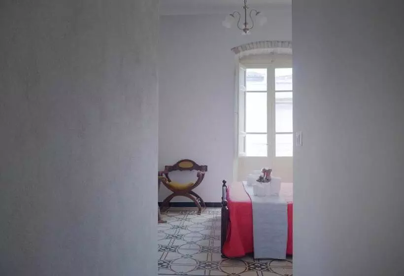 Aamiaismajoitus (B&B) Domo Sa Barra