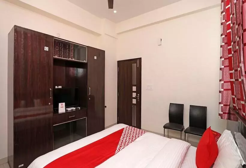 ホテル Oyo 14634 Star Guest House