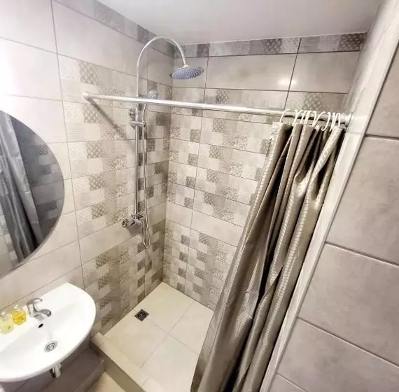 پانسیون Guest House Simona