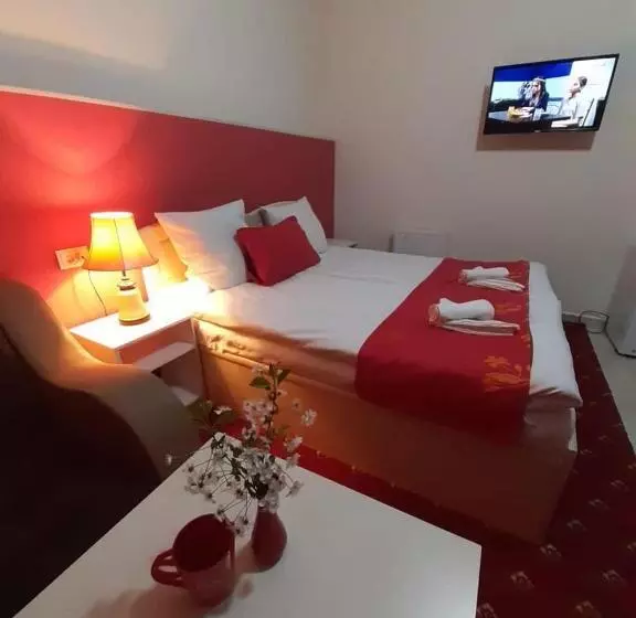 پانسیون Lind Hotel And Guest House