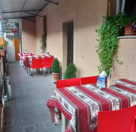 پانسیون Lind Hotel And Guest House