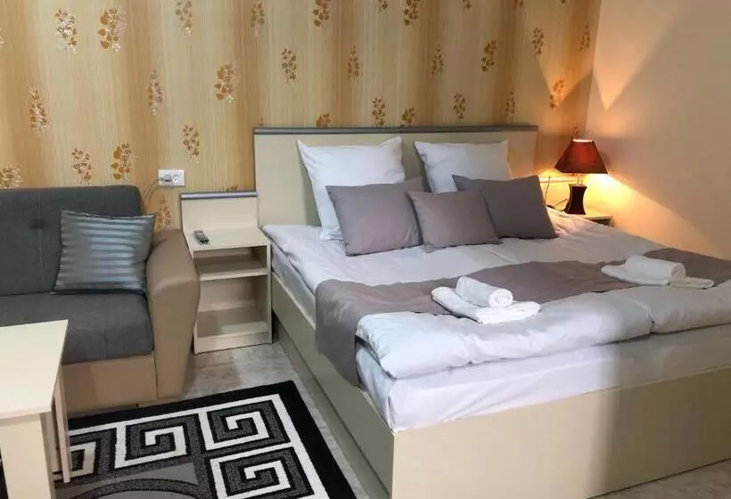 پانسیون Lind Hotel And Guest House
