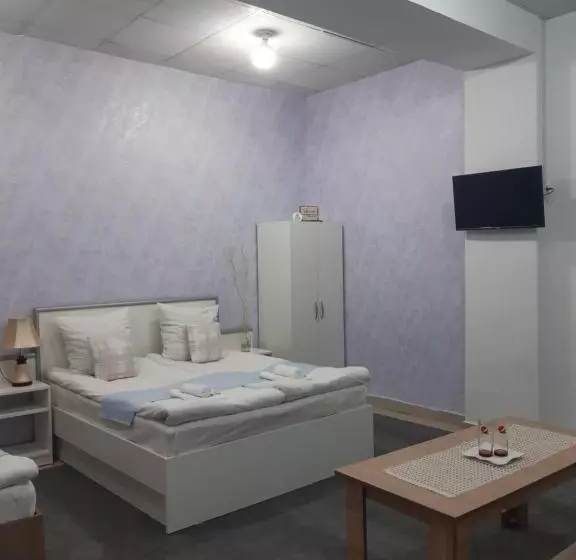 پانسیون Lind Hotel And Guest House