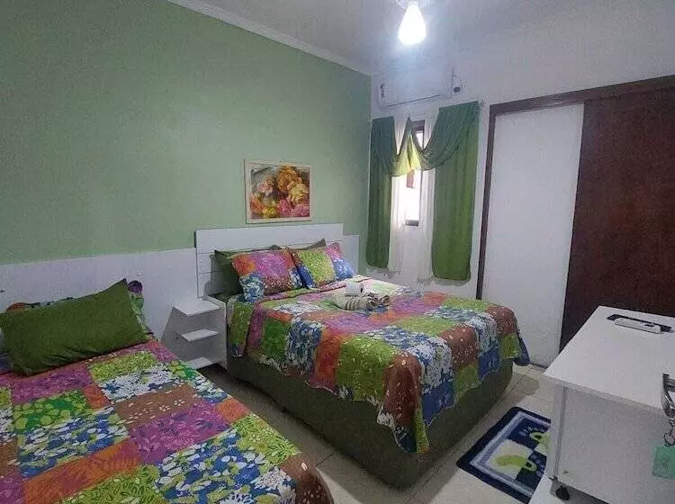 Albergue Pousada Nascimentos