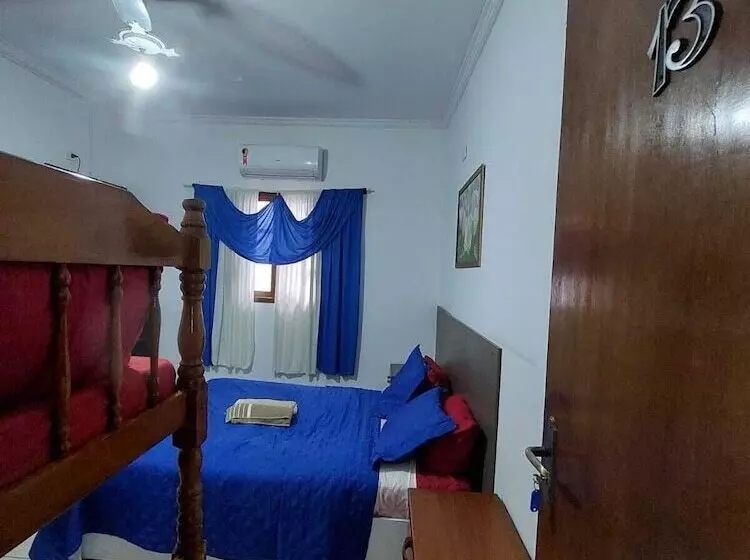 Albergue Pousada Nascimentos