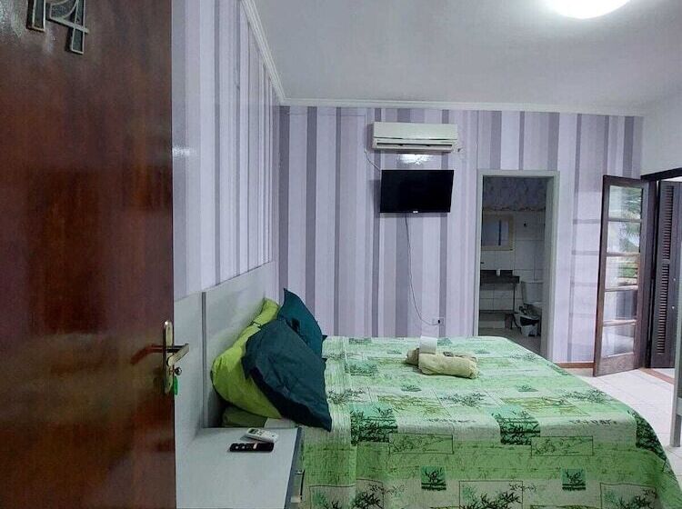 Herberge Pousada Nascimentos