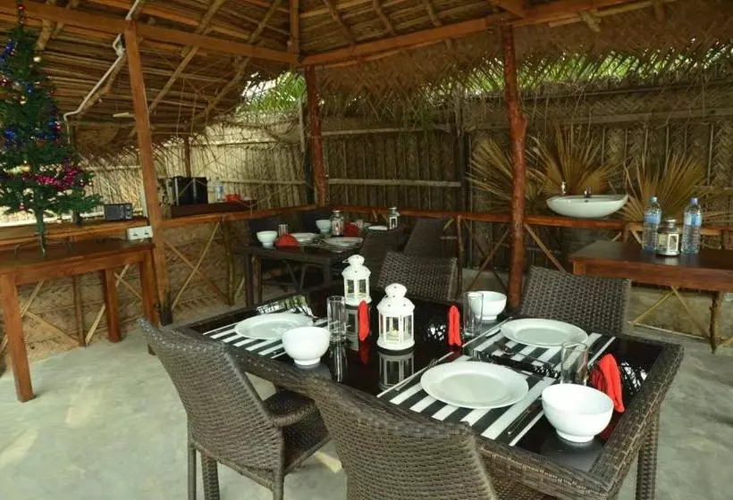 تختخواب و صبحانه The Araliya Retreat