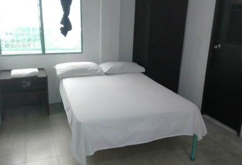 Pension Hospedaje Aquel Almendro