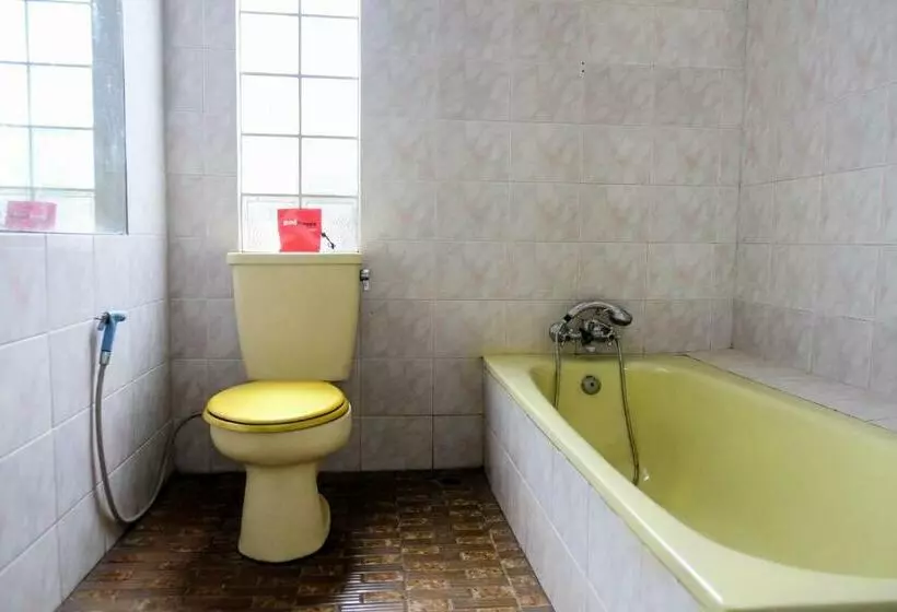 ペンション Reddoorz Plus Near Jalan Baru Bogor