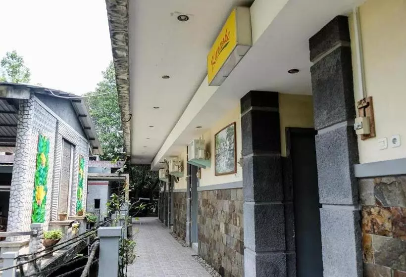 ペンション Reddoorz Plus Near Jalan Baru Bogor