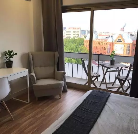 پانسیون Republica83campo Pequeno Home