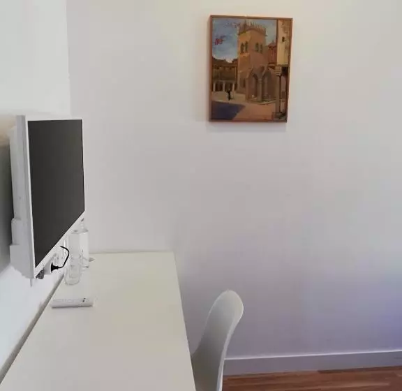 پانسیون Republica83campo Pequeno Home