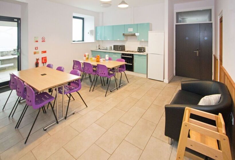 ユースホステル Canolfan Y Fron