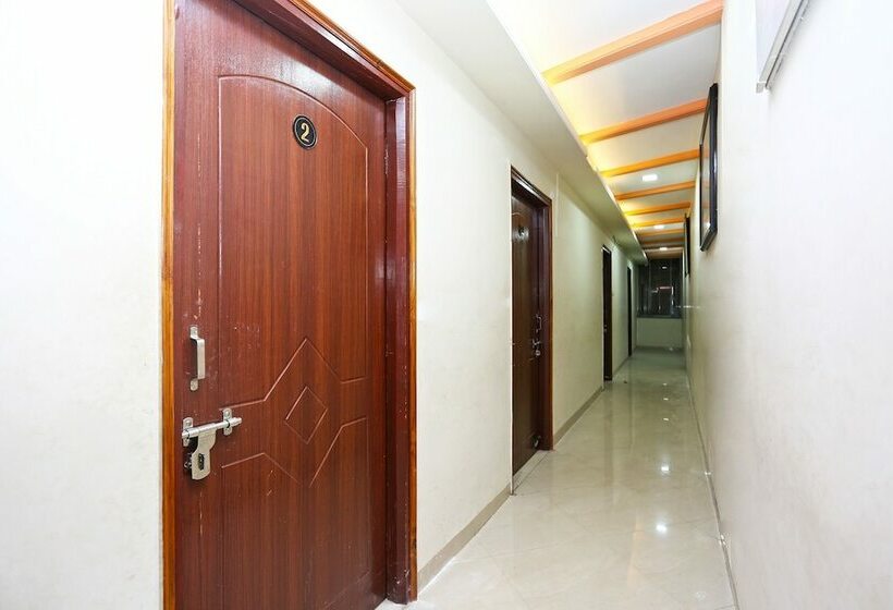 Hotel Oyo 14354 Amar Marriage Palace