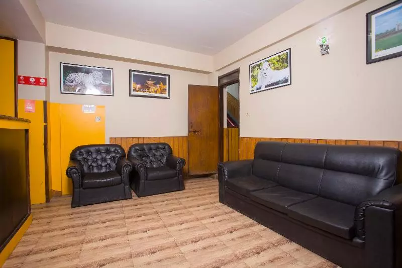 هتل Oyo 149 Kalpa Brikshya